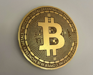 Bitcoin / dekoracja ścienna / prawdziwe złoto